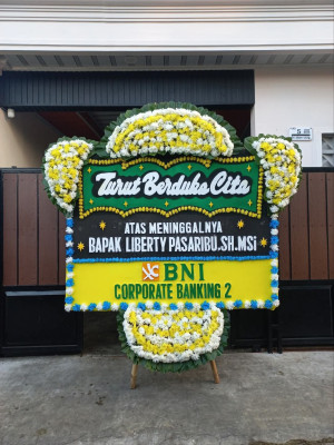 Papan Bunga Duka di Ketang Baru